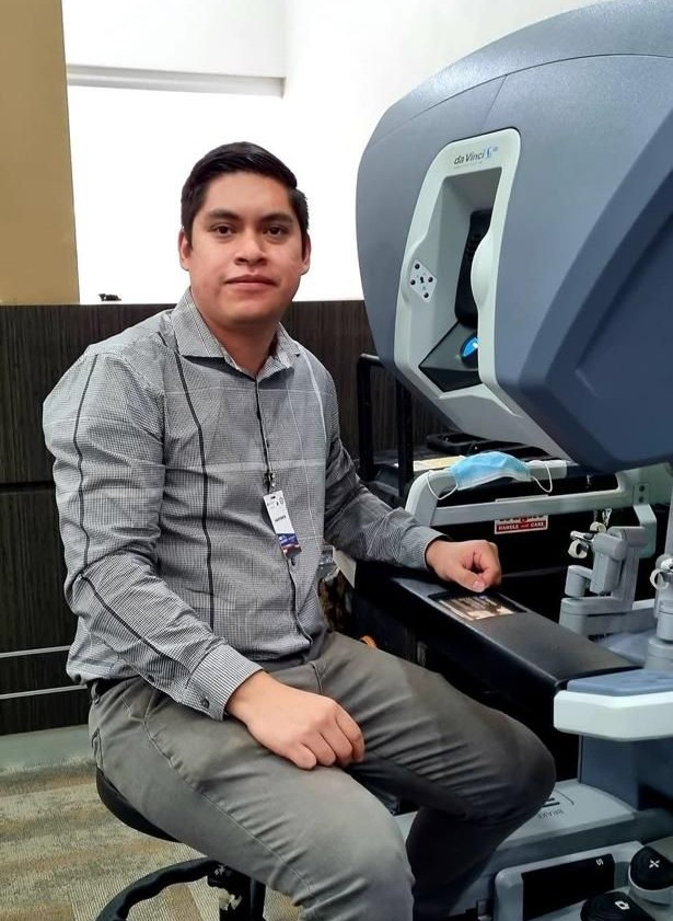 Dr. Axel Quintero, urólogo en Cuautitlan